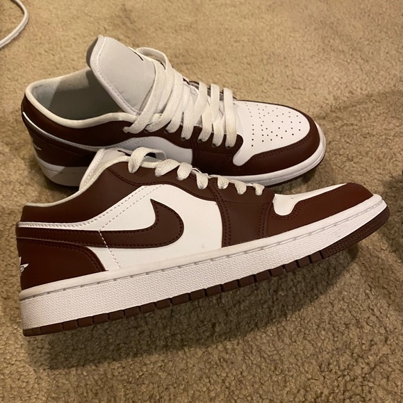 Jordan Shoes - WOMENS AIR JORDAN 1 LOW